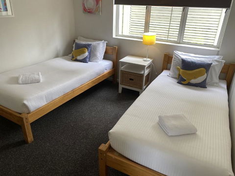 Aqua Promenade Beachfront Holiday Apartments - Accommodation Perth 3