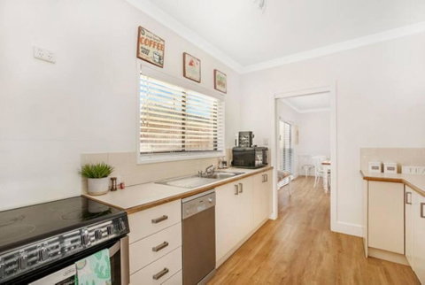 Arborea Country Holiday House Catering For 14 To 16 Guests In The Heart Of Bowral - Accommodation Perth 4