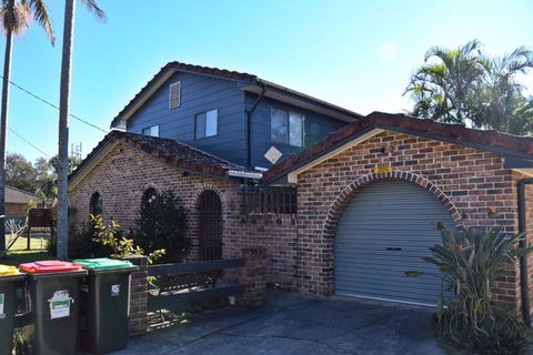 Arcos - Accommodation Perth 1