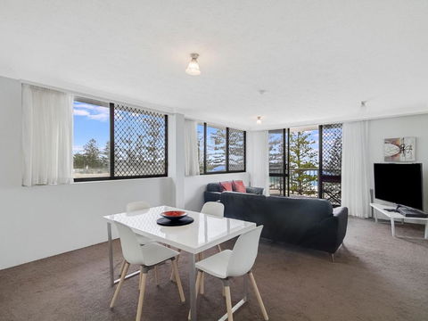 Aries Unit 16 - Accommodation Perth 2