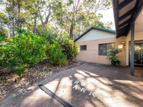 Aroha - Accommodation Perth 2