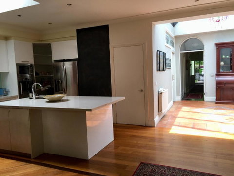 Art House On The Park - Accommodation Perth 3