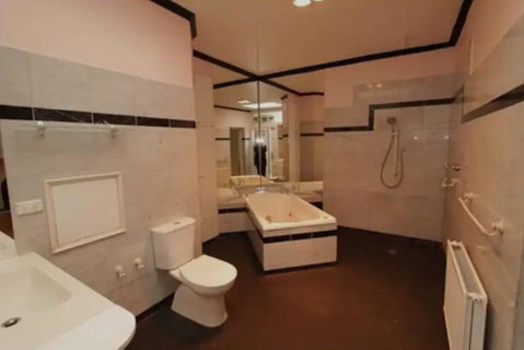 Art House On The Park - Accommodation Perth 2