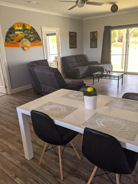 Australian Wildlife At Your Door - Accommodation Perth 1