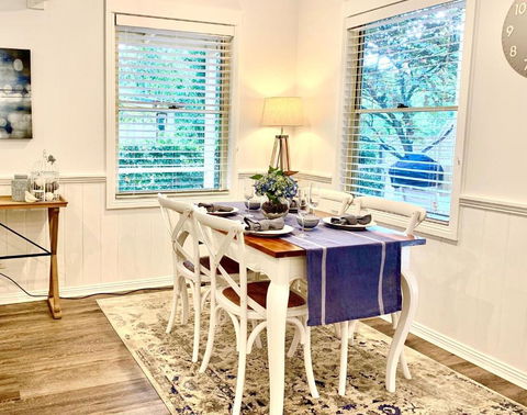 Autumn Beauty - Mountain View Cottage 3 - Accommodation Perth 3