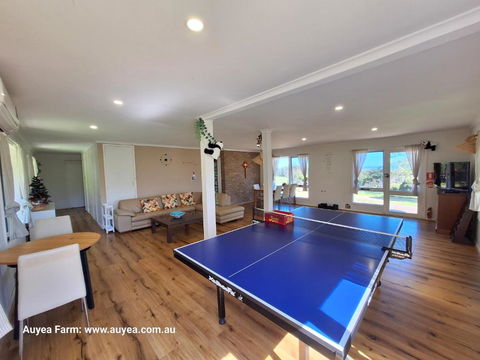 Auyea Farm 3BR Entire House - 7 Mins To Gumbuya World - Accommodation Perth 1