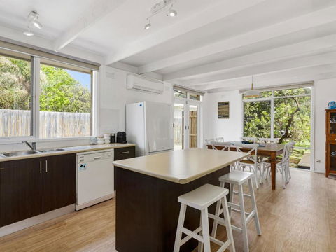 Avonlea Sorrento Holiday House - Accommodation Perth 2