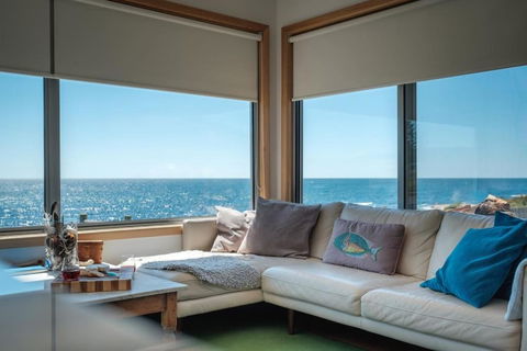 Awesome Beach House Bicheno - Accommodation Perth 1