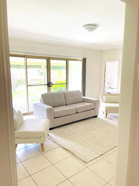 Azalea Grove - Family Or Friends Getaway - Accommodation Perth 2