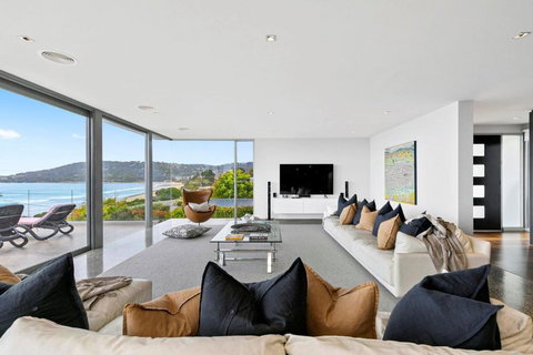 Azure - Accommodation Perth 1