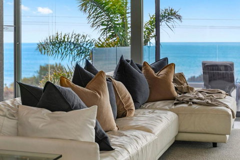 Azure - Accommodation Perth 2