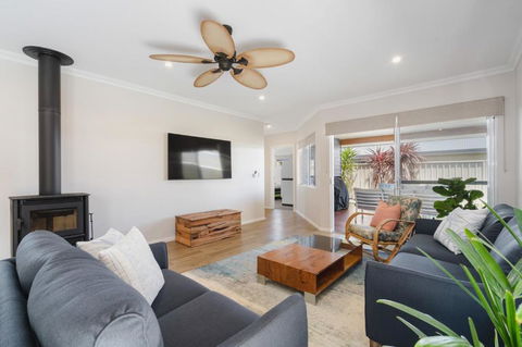AZZURE On WATERVILLE - Accommodation Perth 2