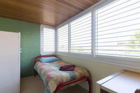 B9 Crawley Apartment 1 BRM & Sleepout Near UWA - Accommodation Perth 1