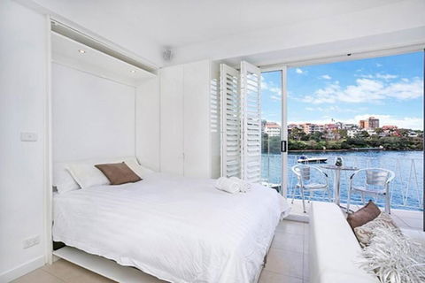 BADEN - Absolute Water Front Sydney Harbour Studio - Accommodation Perth 3