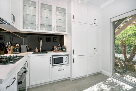 BALO1 - The Esplanade - Mosman - Accommodation Perth 2