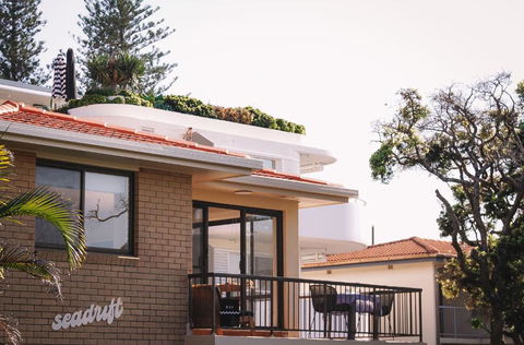 BAY PROPERTIES . Seadrifter - Accommodation Perth 3