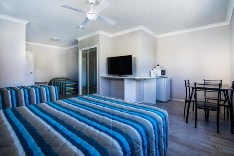 Burleigh Gold Coast Motel - Perth Resorts 2