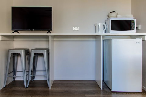 Burleigh Gold Coast Motel - Perth Resorts 4