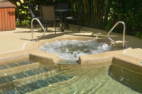 Port Douglas Apartments - Adults Only Oasis - Accommodation Perth 17