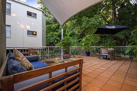 Port Douglas Apartments - Adults Only Oasis - Accommodation Perth 34