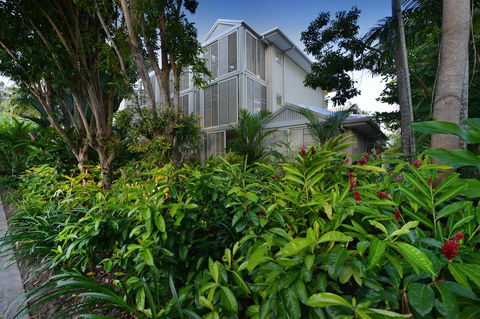 Port Douglas Apartments - Adults Only Oasis - Accommodation Perth 3