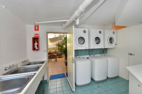Port Douglas Apartments - Adults Only Oasis - Accommodation Perth 24