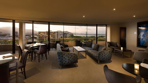 Hilton Cairns - Accommodation Perth 36