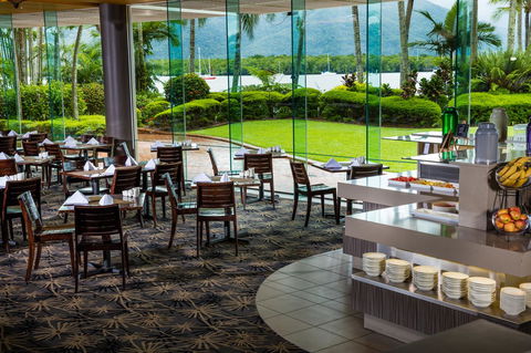 Hilton Cairns - Accommodation Perth 25
