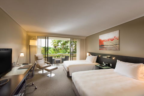 Hilton Cairns - Accommodation Perth 8
