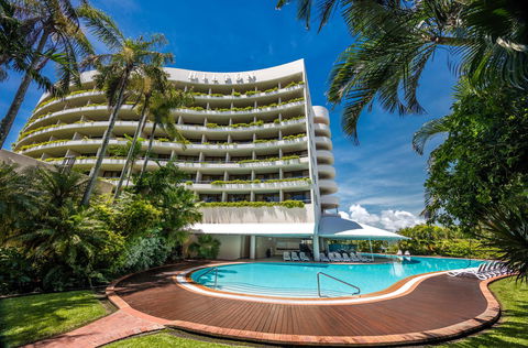 Hilton Cairns - Accommodation Perth 0