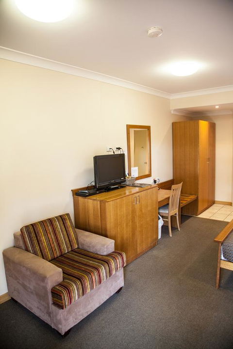 Eastgate On The Range Motel - Perth Resorts 3