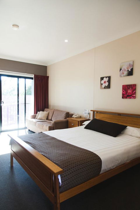 Eastgate On The Range Motel - Perth Resorts 39