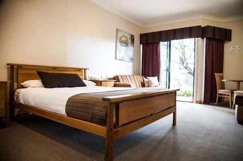 Eastgate On The Range Motel - Perth Resorts 5