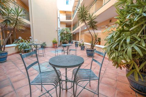 Il Palazzo Holiday Apartments - Accommodation Perth 9