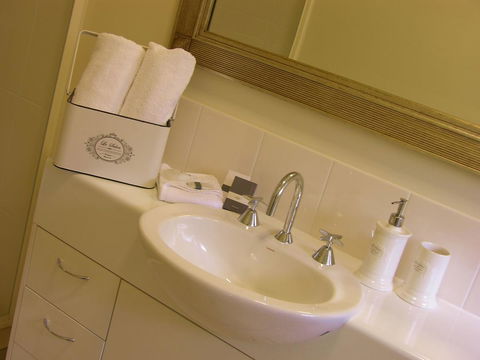 Apple Tree Cottage Montville - Accommodation Perth 19