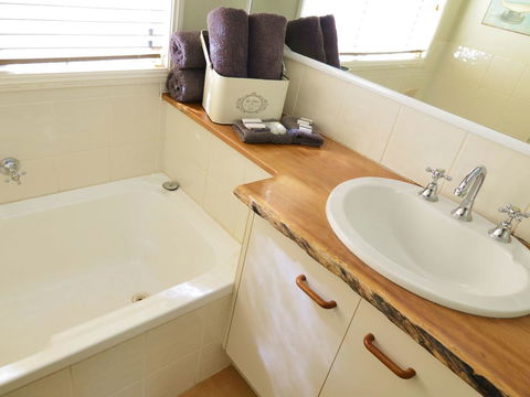 Apple Tree Cottage Montville - Accommodation Perth 10
