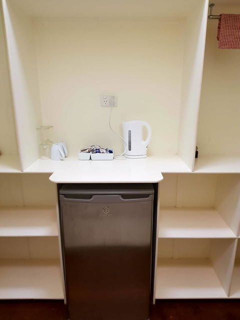 Arcadia Beach Guest House And Car Hire - Accommodation Perth 28