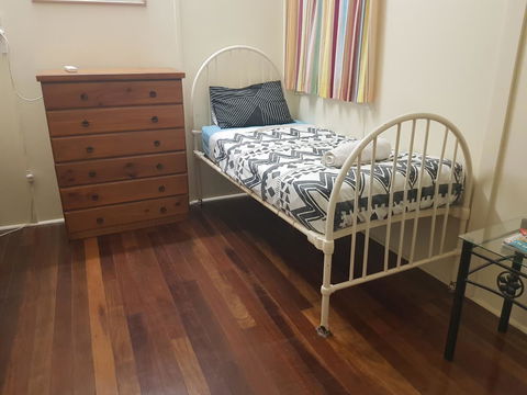 Arcadia Beach Guest House And Car Hire - Accommodation Perth 9
