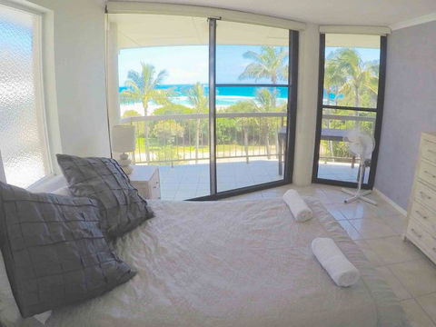 Mooloomba Five - Accommodation Perth 7