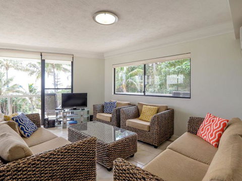 Mooloomba Five - Accommodation Perth 11