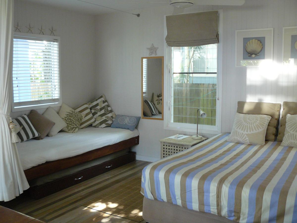 Amity Point QLD Accommodation Perth