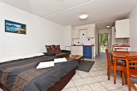 The Islander - Accommodation Perth 21