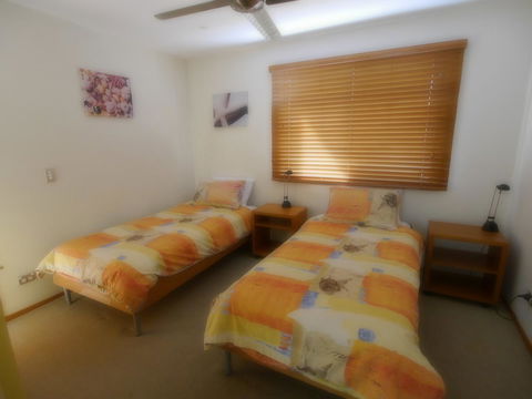 Shell Seeker - Accommodation Perth 12