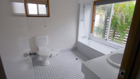 Amity Beach House - Accommodation Perth 12