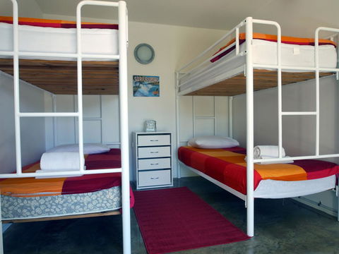 A AAA C-SHACK - Accommodation Perth 19