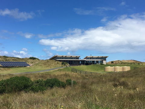 Turnstone Beach House - Perth Resorts 10