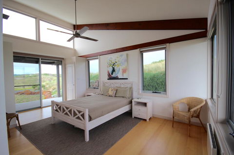 Turnstone Beach House - Perth Resorts 23