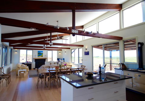 Turnstone Beach House - Perth Resorts 22