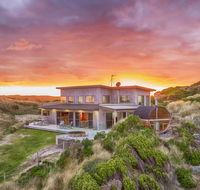 Porky Beach Retreat - King Island Escapes - Perth Resorts
