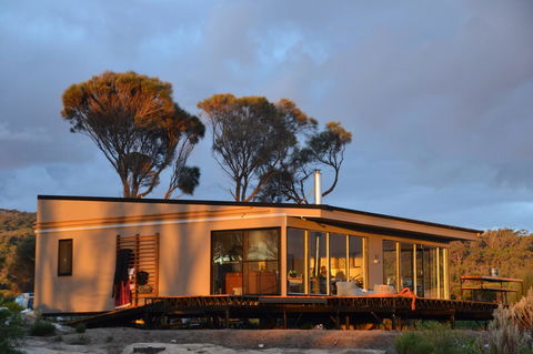 Sawyers Bay Shacks - Perth Resorts 10